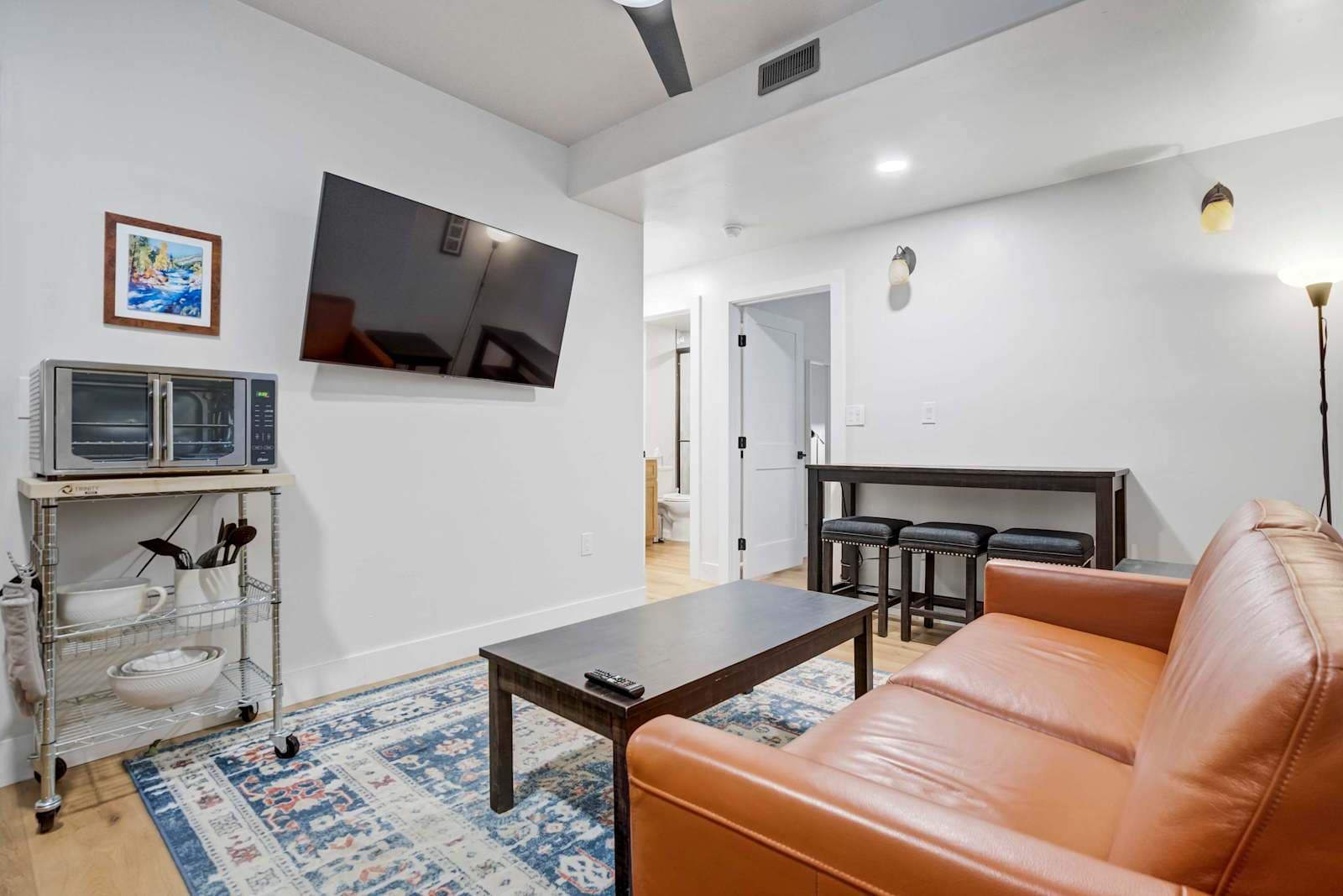 The Buena Vista area Renjoy manages short-term rentals in