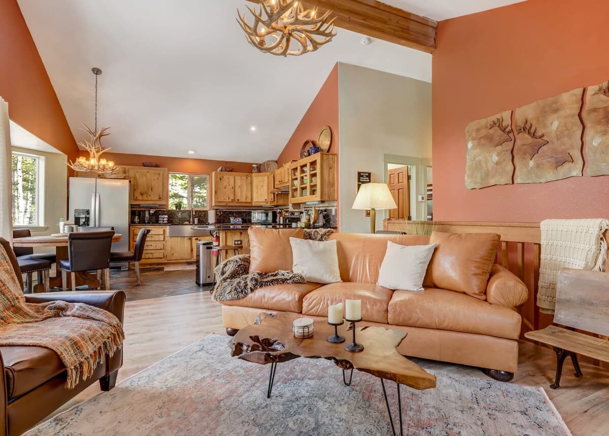The Florissant area Renjoy manages short-term rentals in